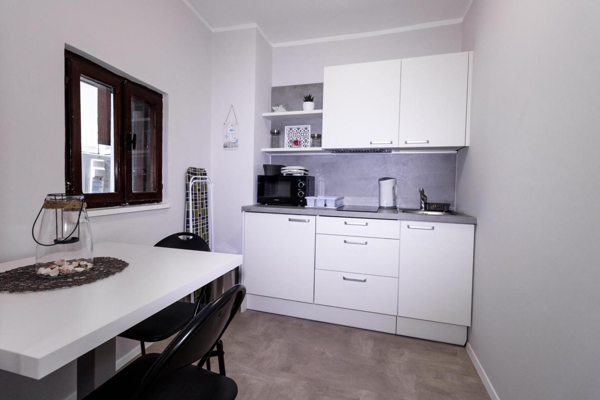 Apartments Bella Tara Pirano Esterno foto
